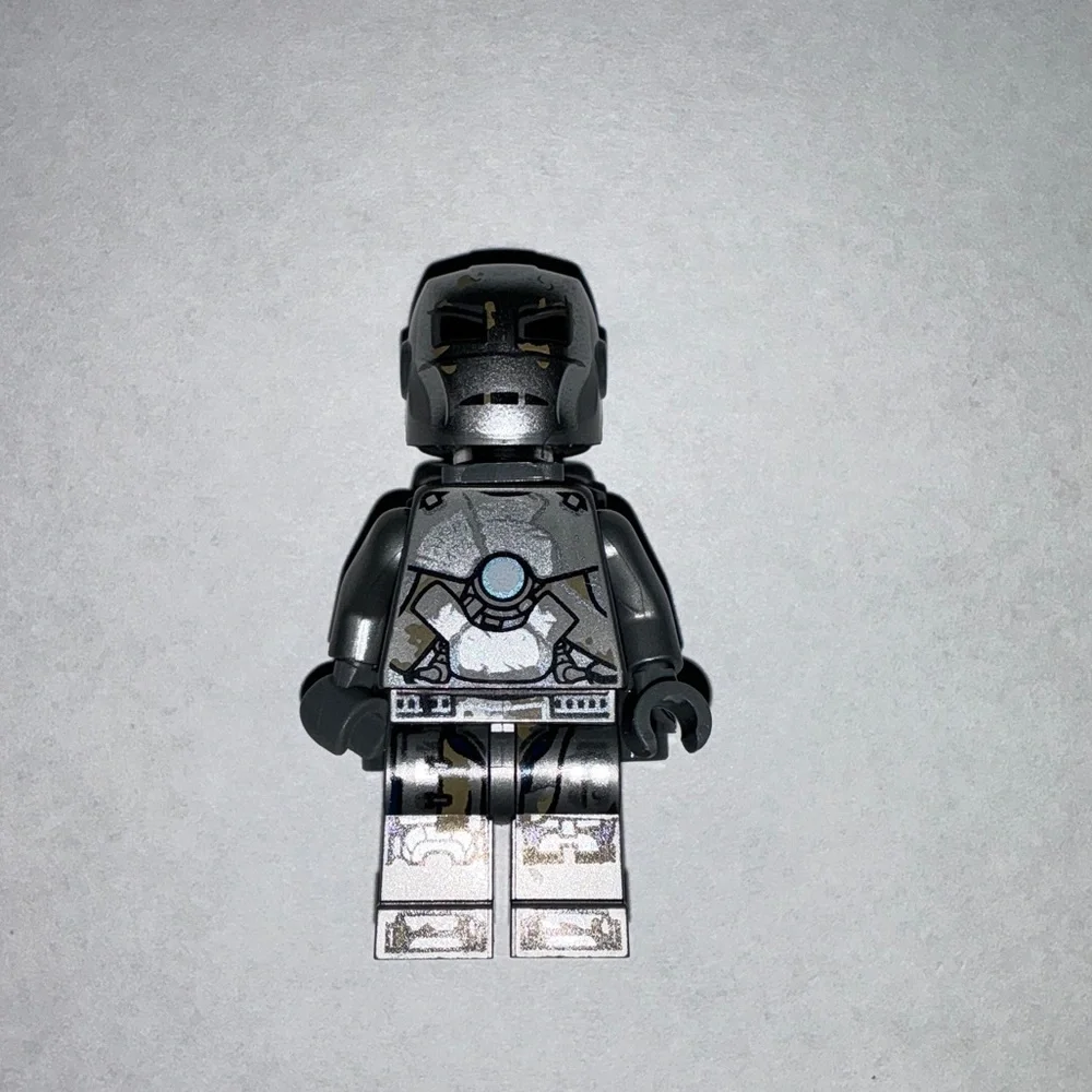 Lego Iron Man Mark 1 Armor 76125 Avengers Super Heroes Minifigure